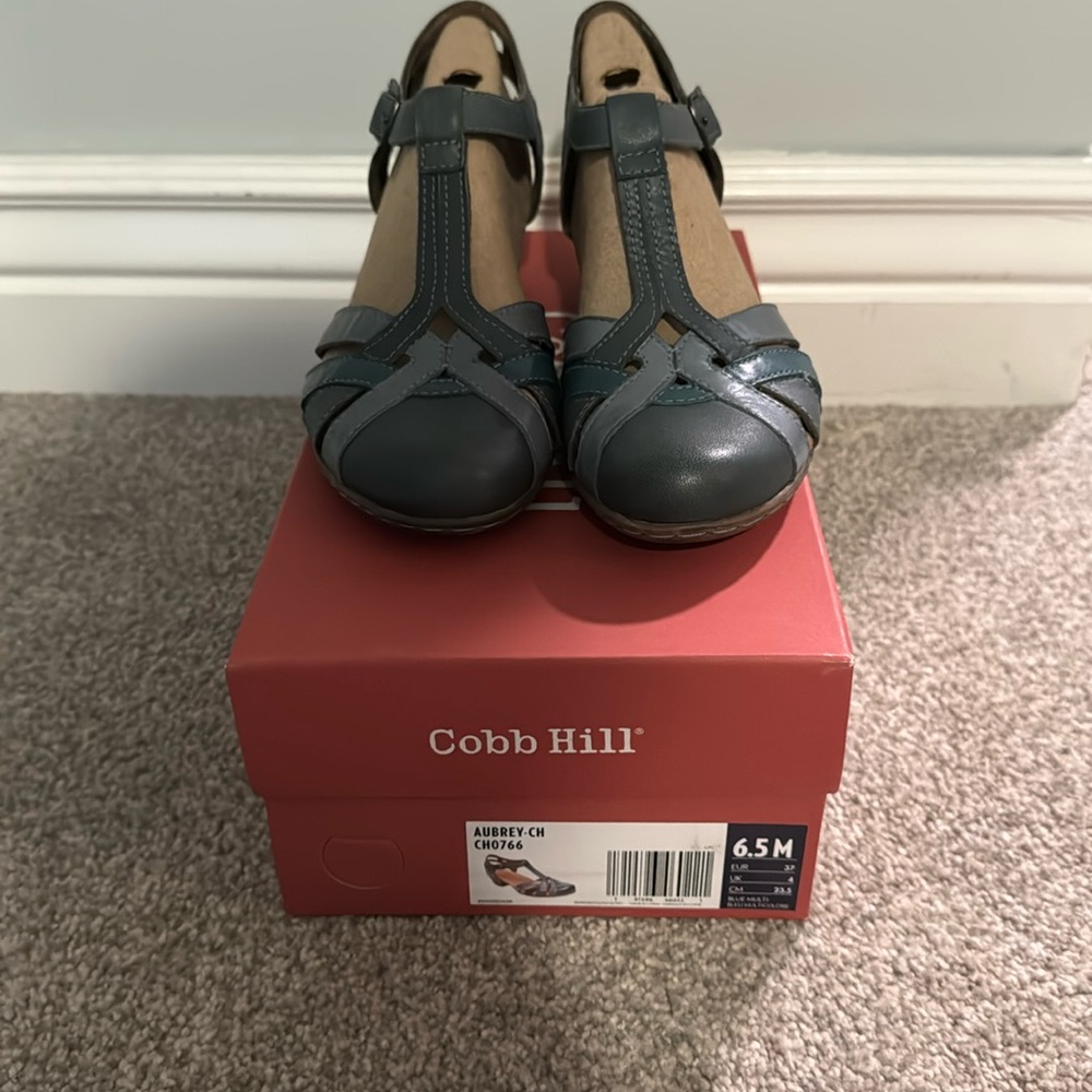 Rockport Cobb Hill AUBREY T-strap sandal - US 6.5 NIB NWT blue